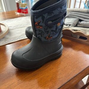 Bogs Black and Navy Kids Boots with Dinosaur Print